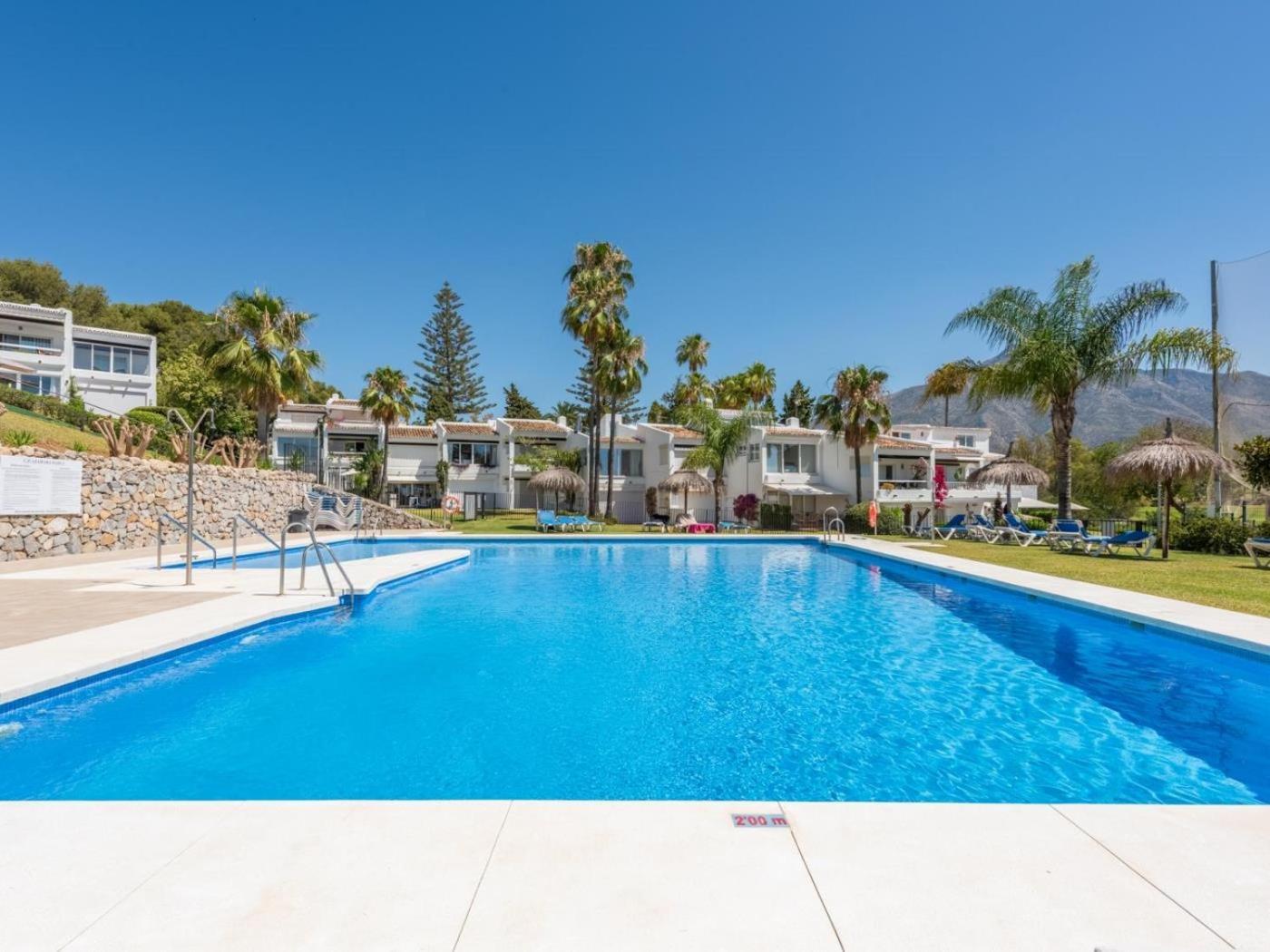 Apartment Azahara1, Mountain Views And Frontline Golf