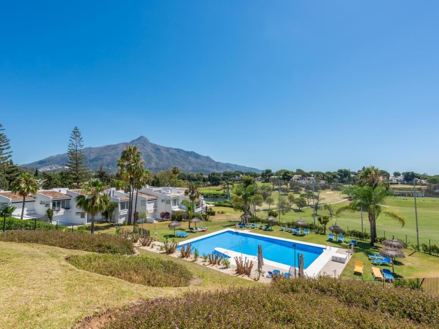 Azahara1, Mountain Views And Frontline Golf *