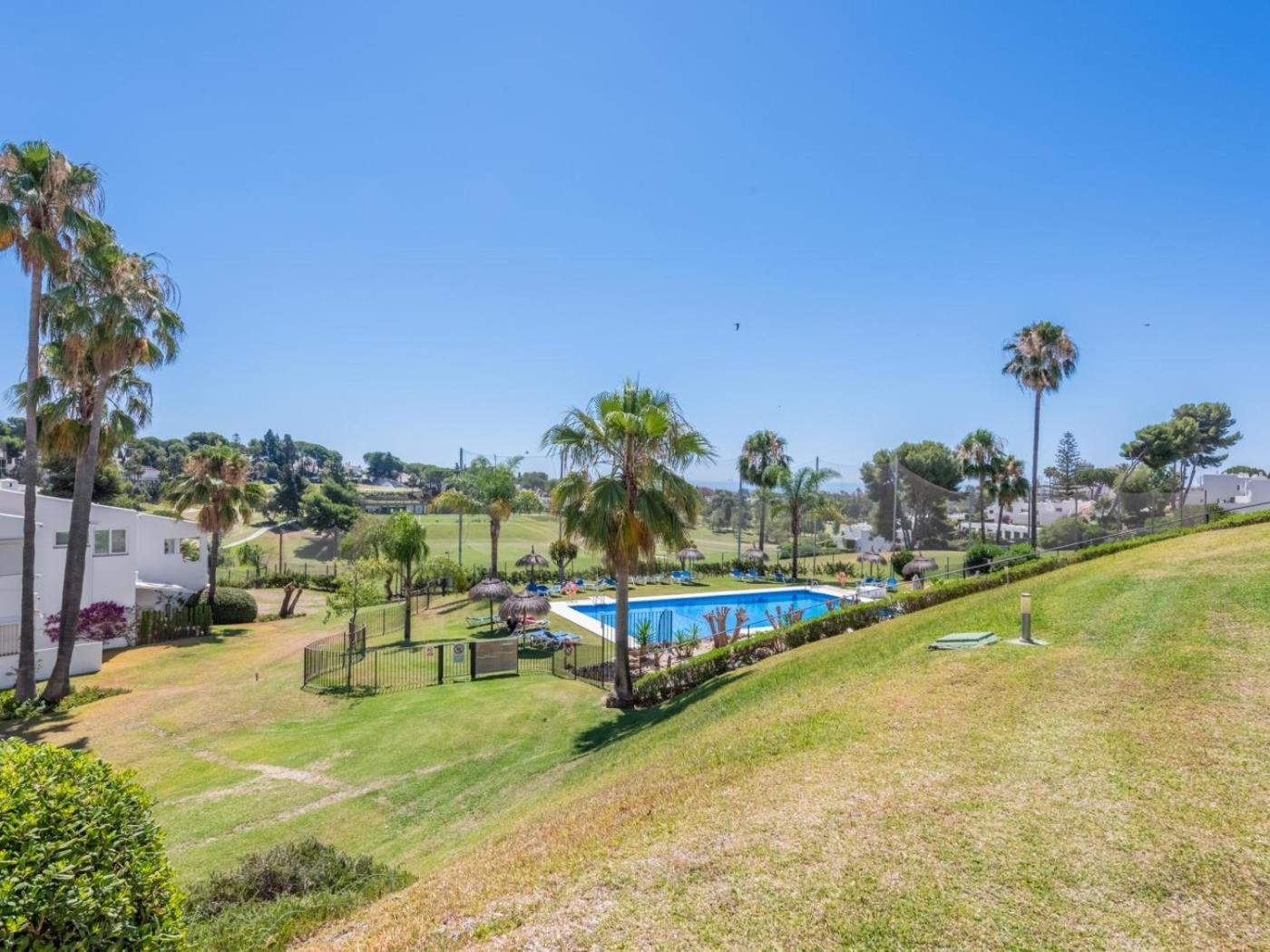 Azahara1, Mountain Views And Frontline Golf * Marbella