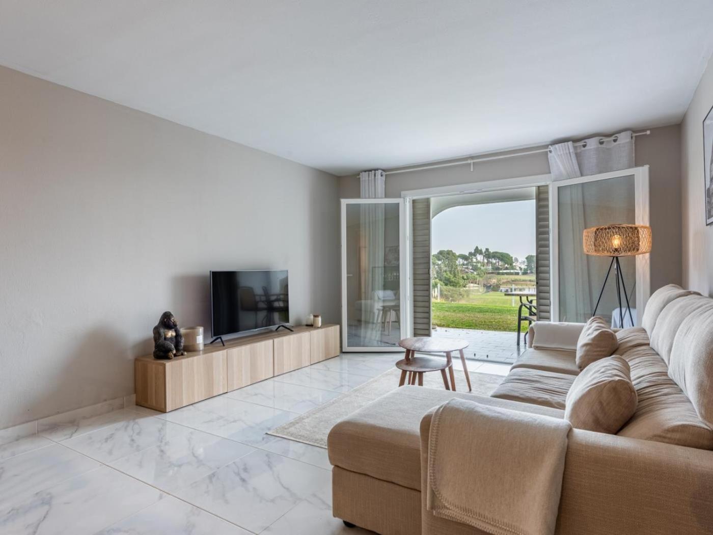 Azahara1, Mountain Views And Frontline Golf * Marbella