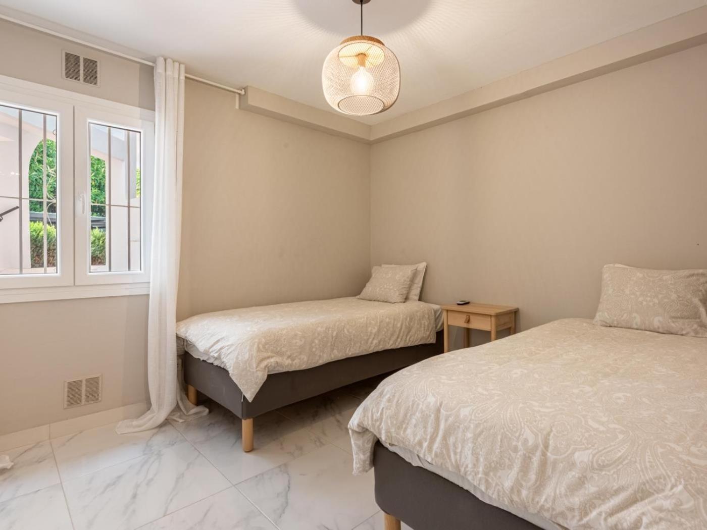 Apartment Azahara1, Mountain Views And Frontline Golf